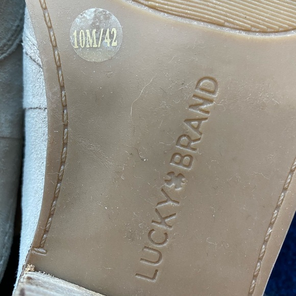 Merlyin Loafer in Cream & Light Brown - Size 10 - Picture 9 of 9